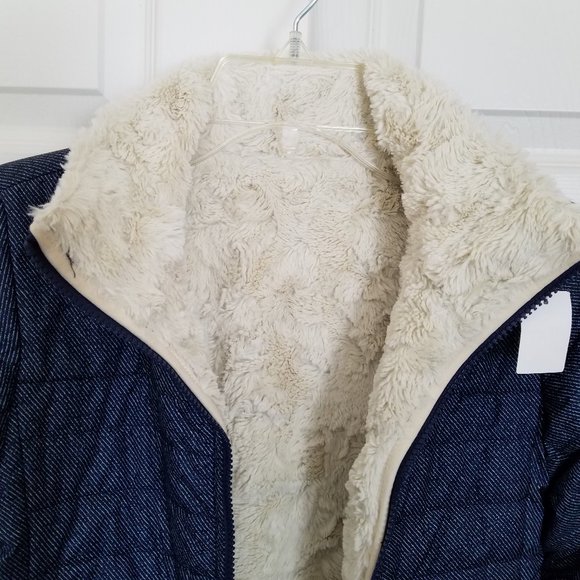 The North Face Girls Reversible Parka Med 10-12 EUC - Picture 4 of 6